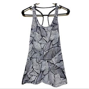 Lululemon Black & White Printed Tank Top Size 2 XS